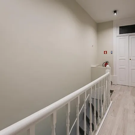 Apartment River View Building *