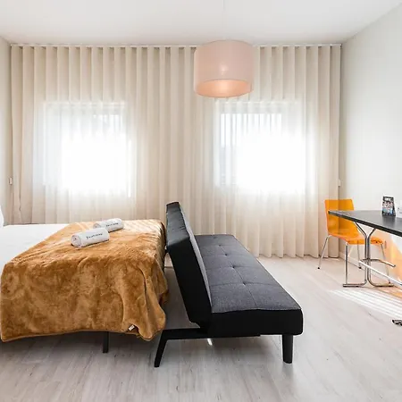 Apartment River View Building