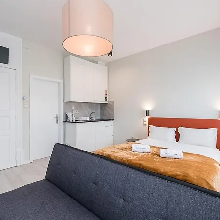Apartament River View Building